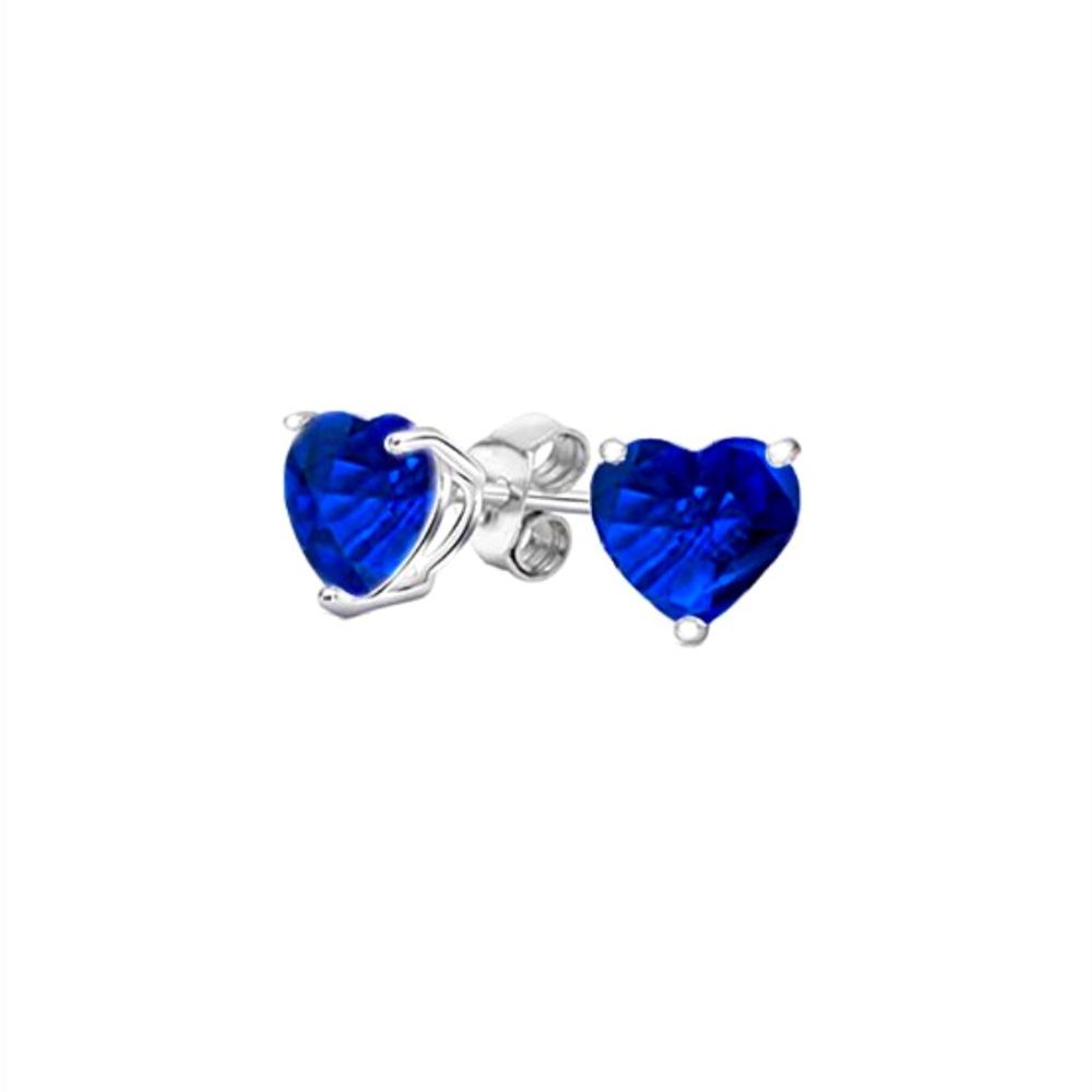 NWT! Gorgeous dark blue crystal & sterling silver heart stud earrings.
